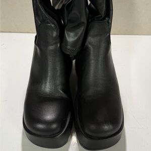 Steve Madden Black Ankle Boots